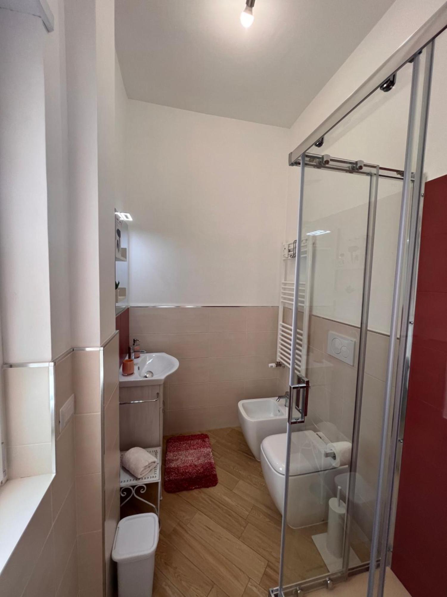 Casa Dharma Hotell Civitavecchia Exteriör bild